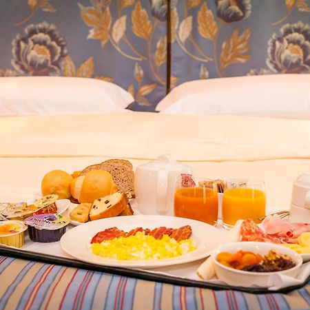 Hotel Lo Scoiattolo Courmayeur Eksteriør billede